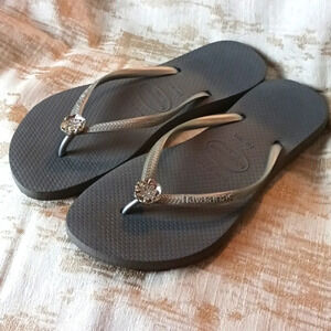 Customized Havaianas Flip-Flop Swarovski Rhinestones in Grey Slim Sz7/8